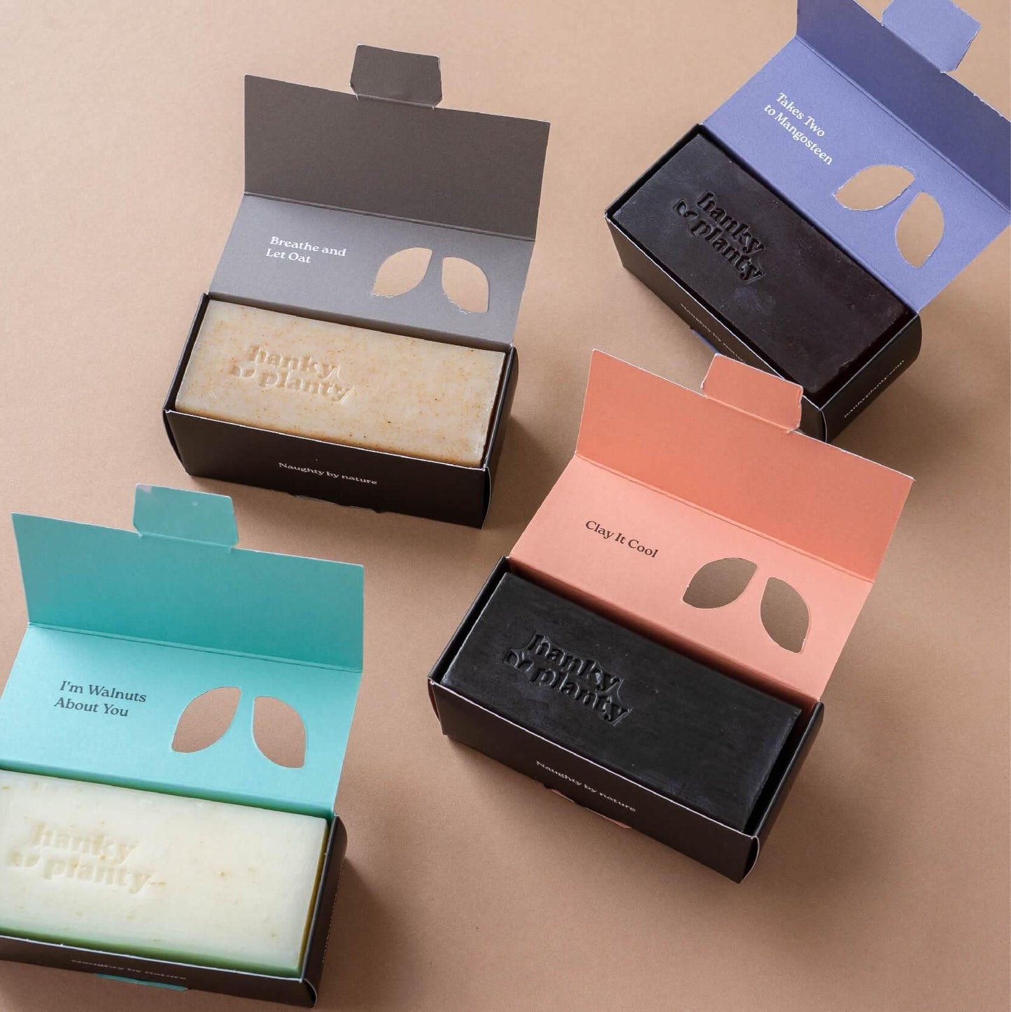 Hanky Planty Charcoal & Clay Soap Bar (145 g).