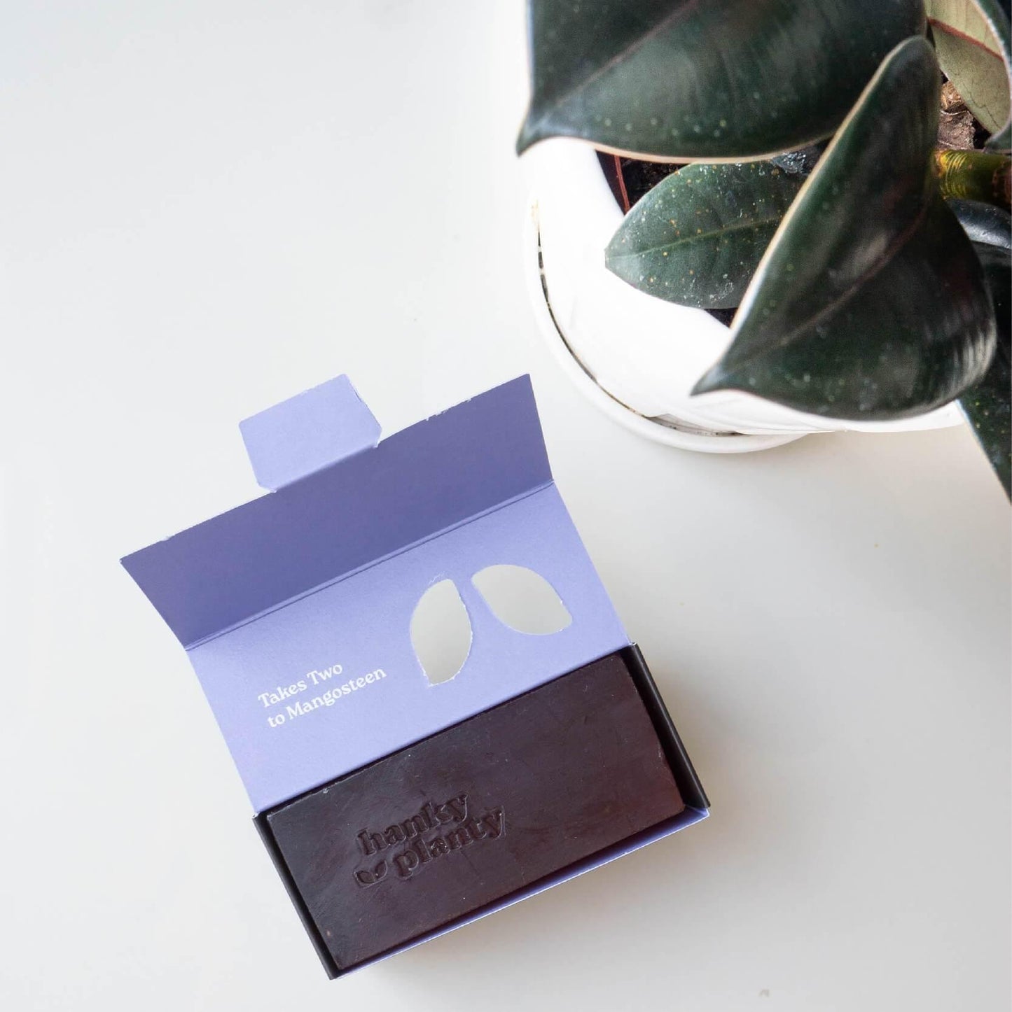 Hanky Planty Mangosteen with Bilberry Extract Soap Bar (145g).